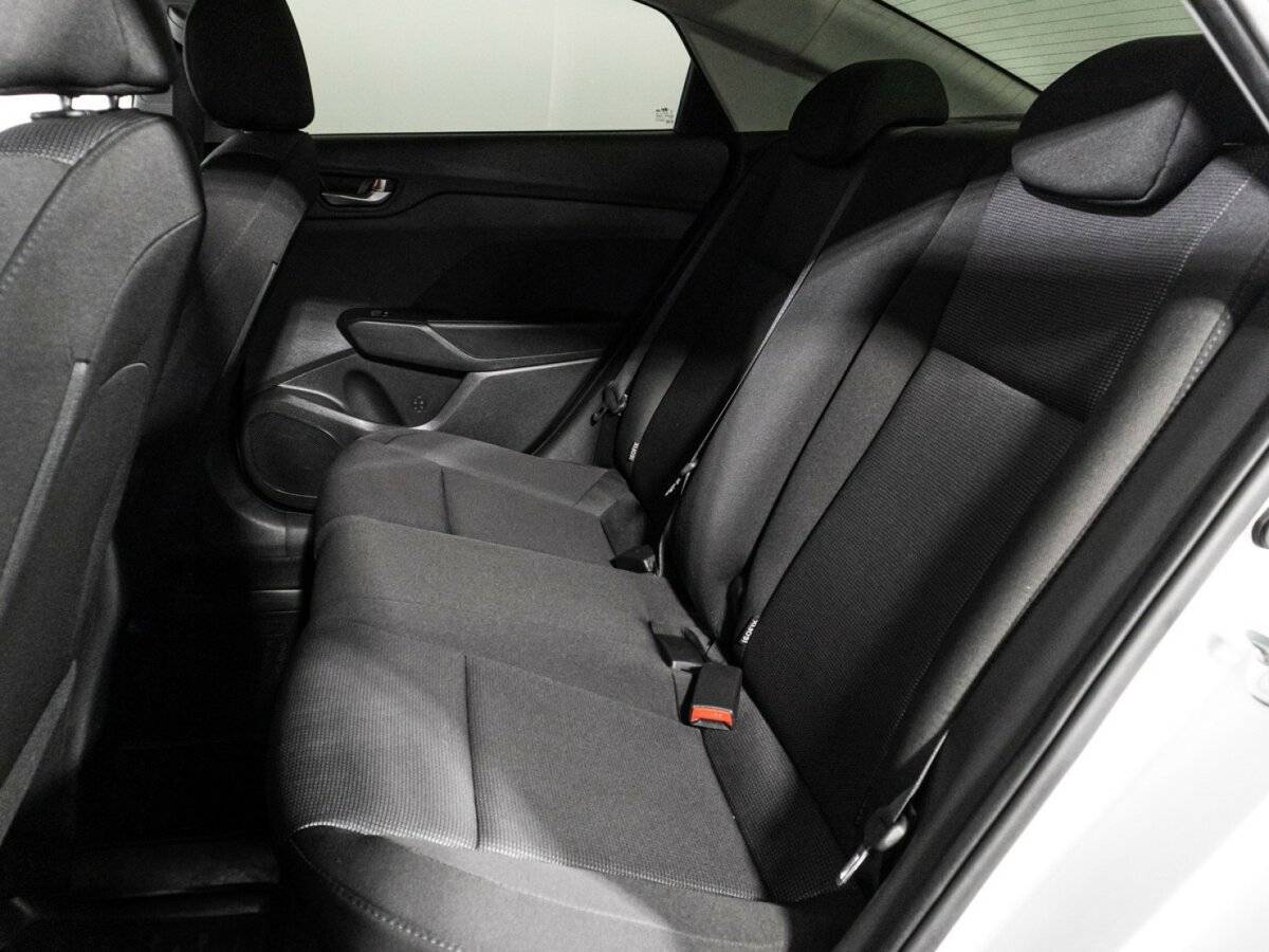 Купить Hyundai Solaris, 2019, 130 736 км, фото №10