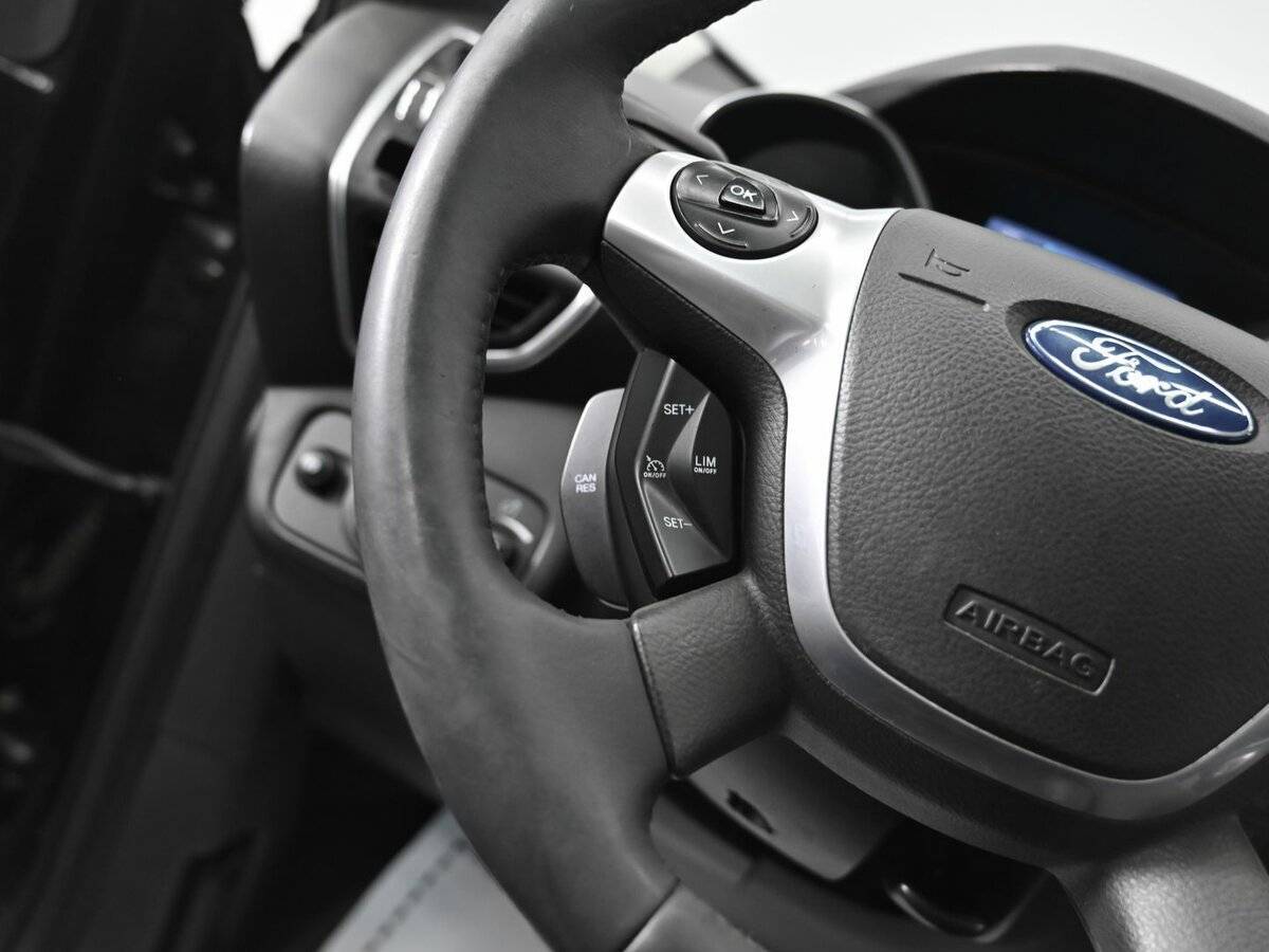 Купить Ford Kuga, 2014, 124 000 км, фото №9