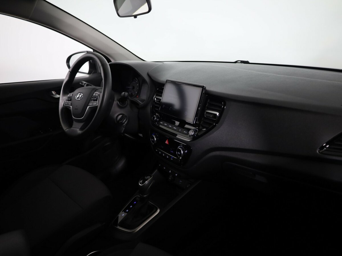 Купить Hyundai Solaris II Рестайлинг, 2021, 80 343 км, фото №15