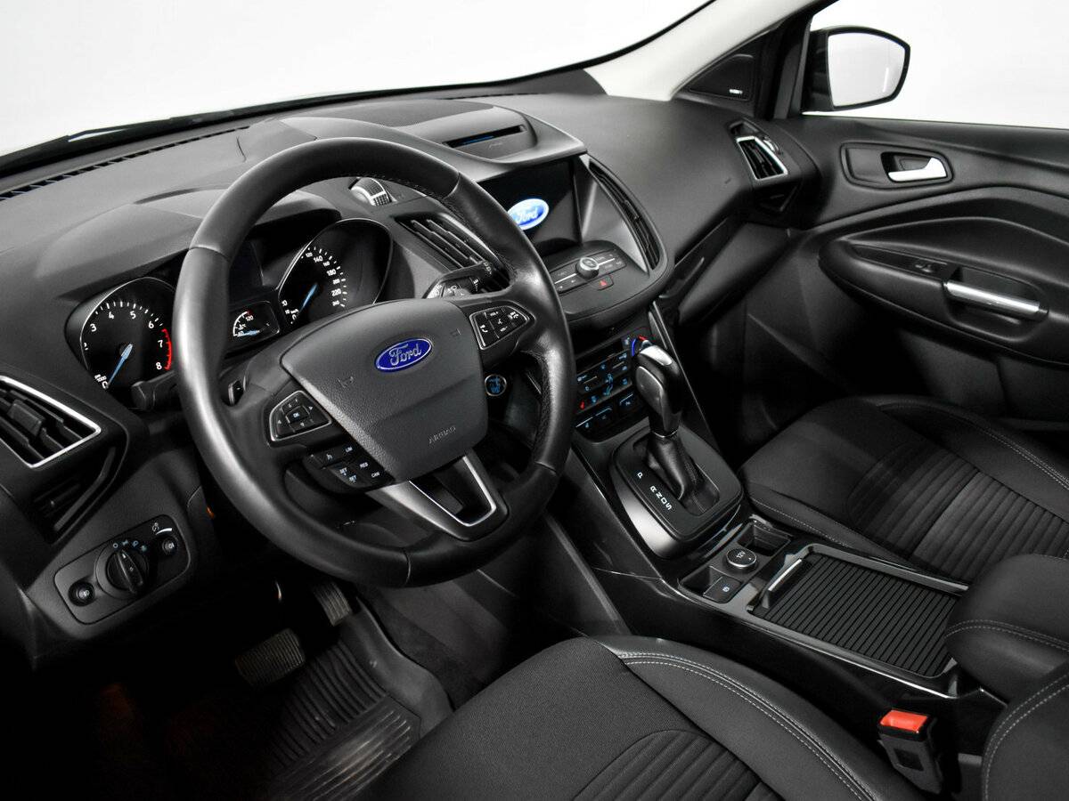 Купить Ford Kuga II Рестайлинг, 2017, 92 143 км, фото №8