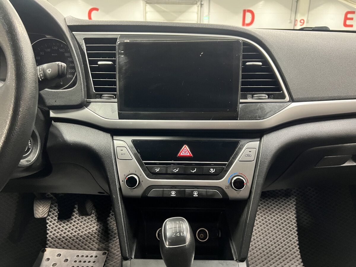 Купить Hyundai Elantra VI (AD), 2016, 170 559 км, фото №15