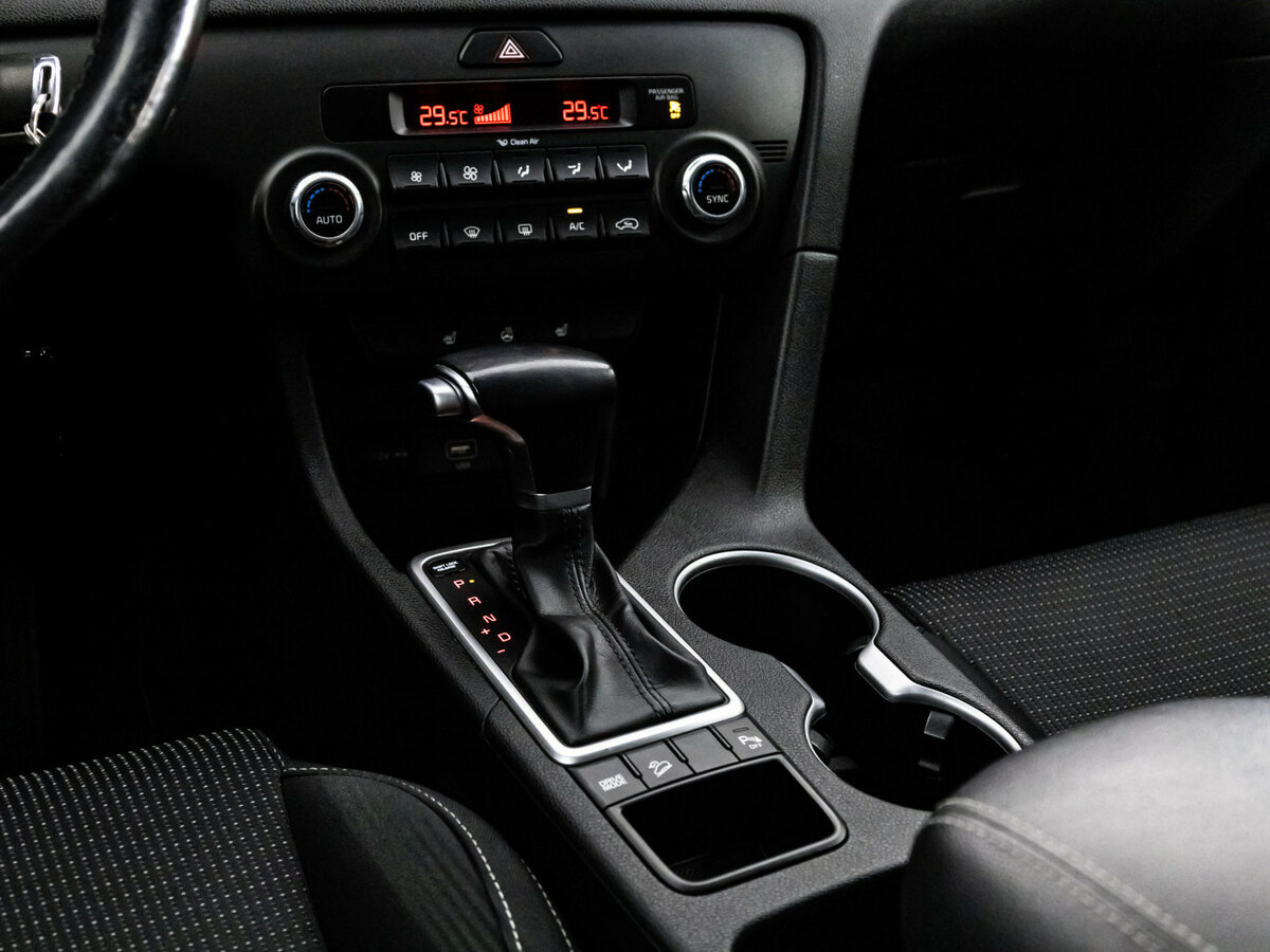 Купить Kia Sportage IV Рестайлинг, 2018, 131 696 км, фото №11